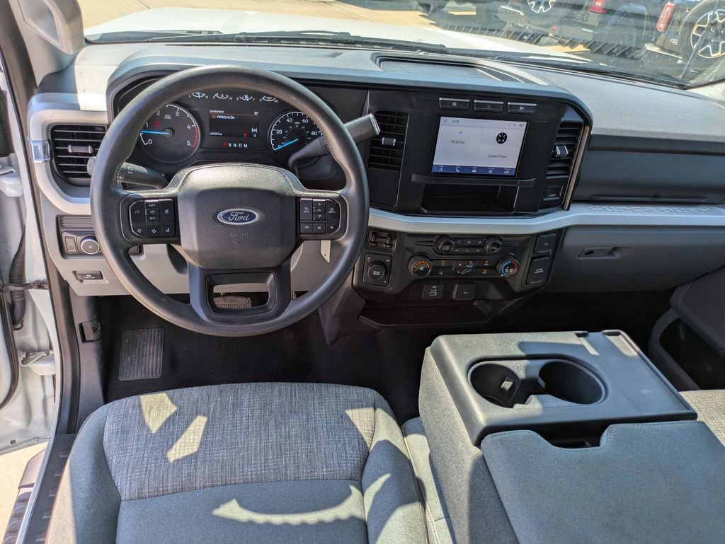 Used 2024 Ford F350 XLT AWD/4WD image 13