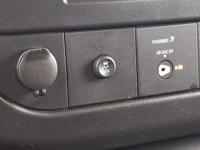 Certified 2024 Chevrolet Express 2500 w/ Driver Convenience Package image 22