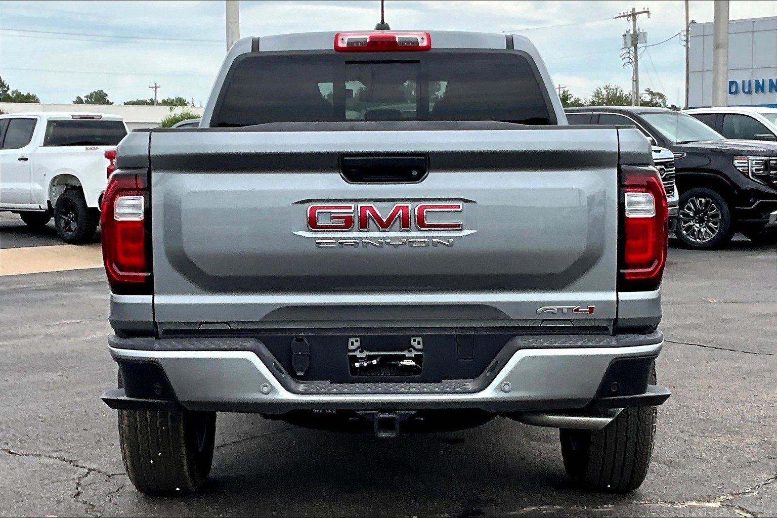 New 2025 GMC Canyon AT4 image 4