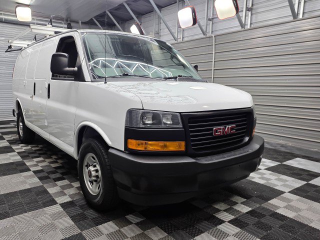 Used 2023 GMC Savana 2500 w/ Driver Convenience Package RWD image 5