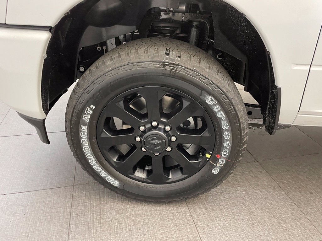 New 2027 RAM 2500 Laramie w/ Night Edition AWD/4WD image 12