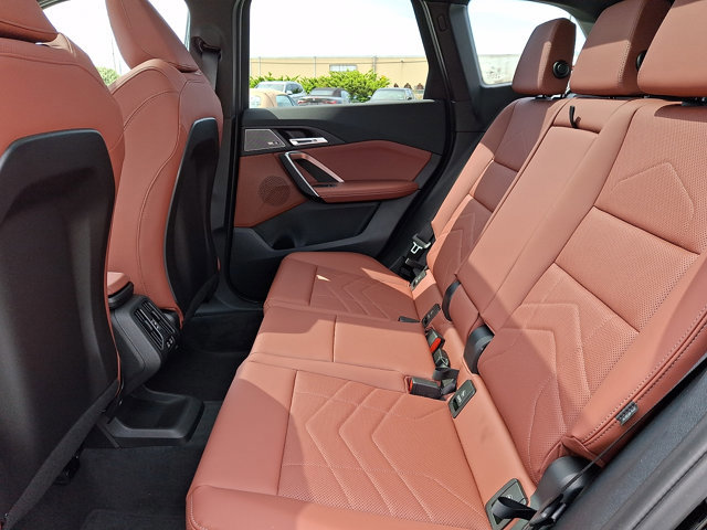 New 2026 BMW X1 xDrive28i w/ Technology Package AWD/4WD image 5