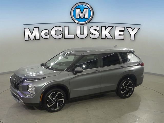 Used 2024 Mitsubishi Outlander SE FWD image 1