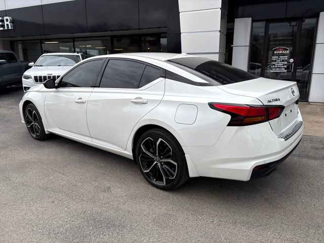 Certified 2023 Nissan Altima 2.5 SR image 3