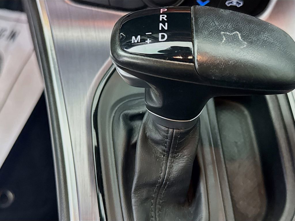 Used 2017 Dodge Challenger SXT image 20