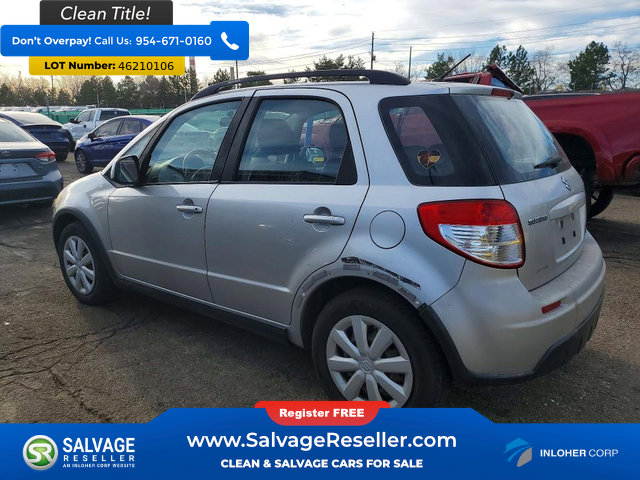 Used 2010 Suzuki SX4 AWD Hatchback image 3