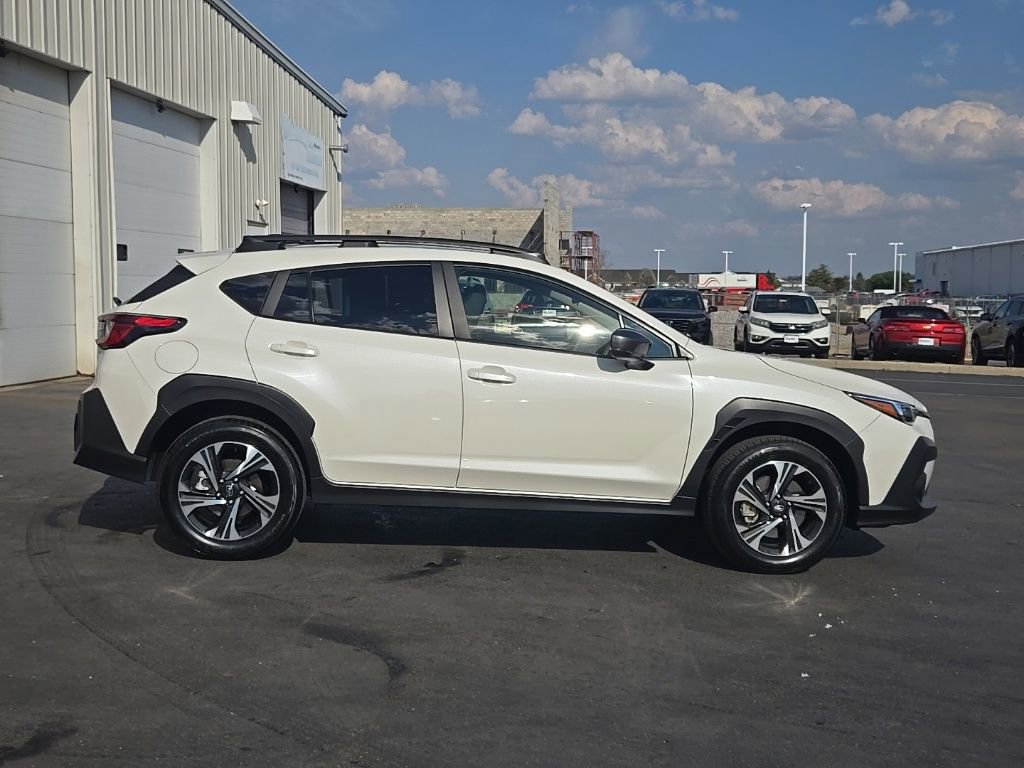 Used 2025 Subaru Crosstrek 2.0i Premium image 10