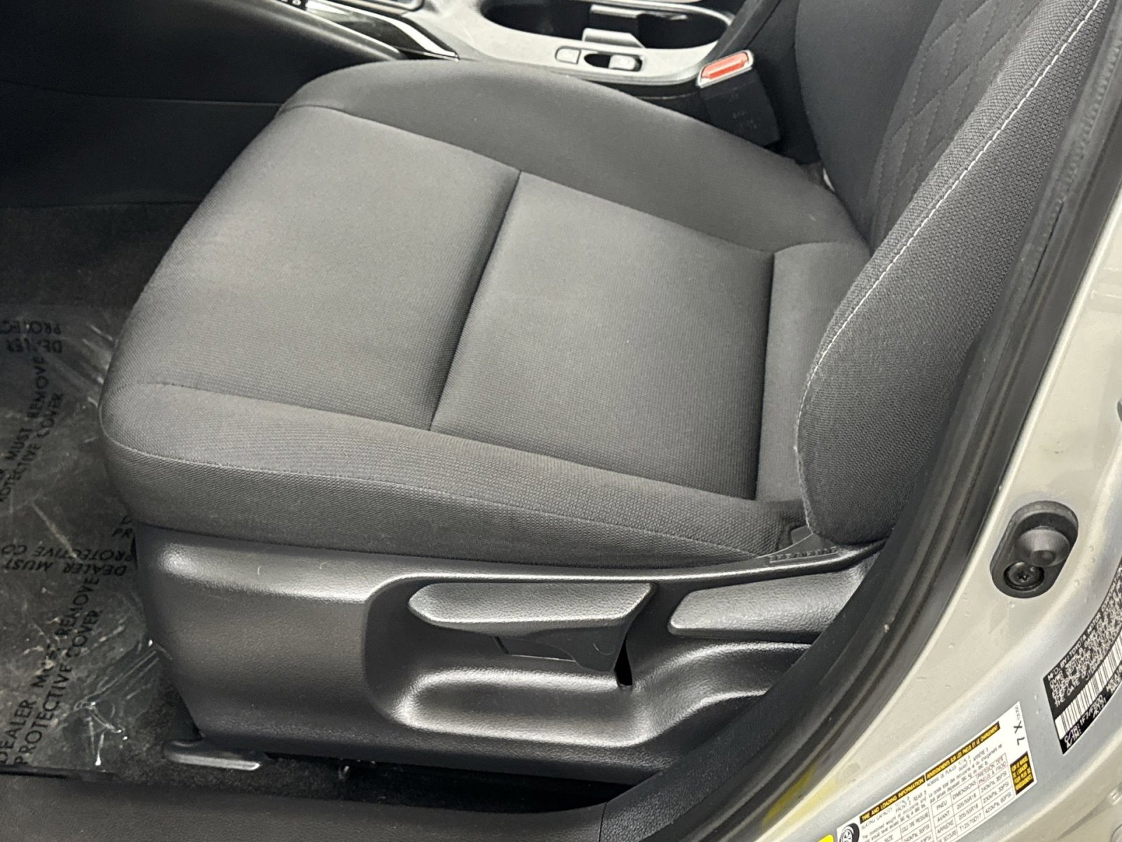 Used 2023 Toyota Corolla LE image 18