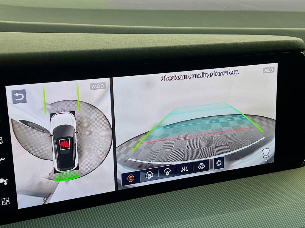 New 2026 Nissan Murano Platinum image 11