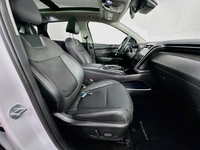 Used 2023 Hyundai Tucson Limited AWD/4WD image 29