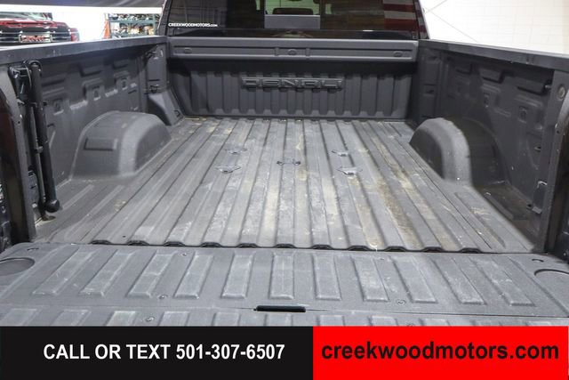 Used 2024 GMC Sierra 2500 Denali Ultimate AWD/4WD image 18