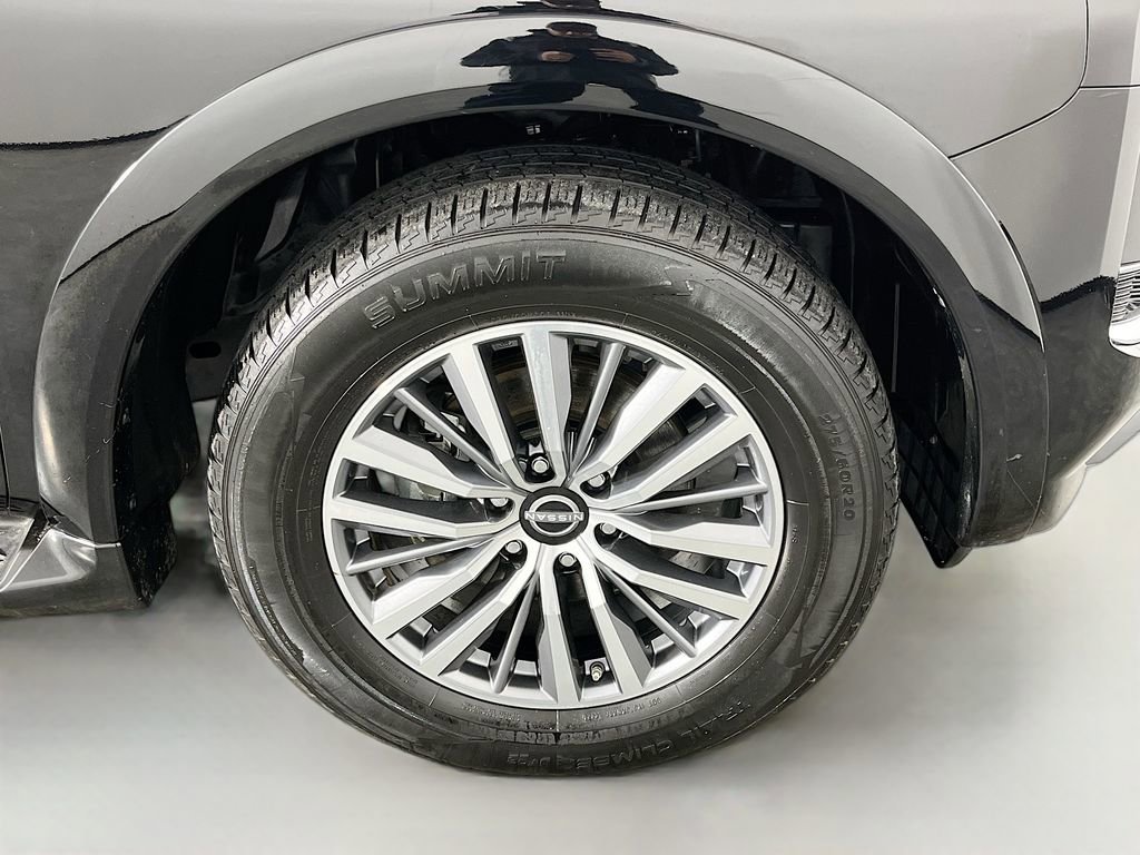 Used 2024 Nissan Armada SL w/ Captain's Chairs Package image 41