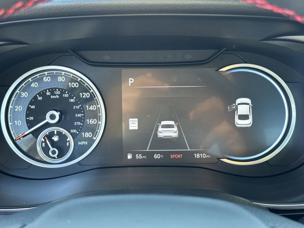 Used 2025 Genesis G70 3.3T Advanced w/ Sport Prestige Package image 26