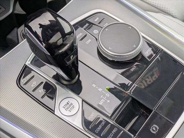 Used 2023 BMW X5 xDrive40i w/ Premium Package image 12