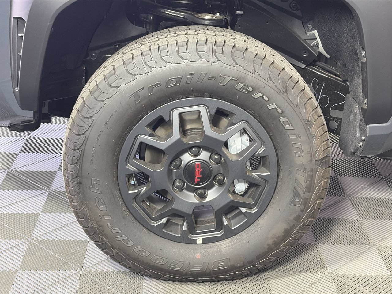 New 2026 Toyota Tacoma SR5 RWD image 9