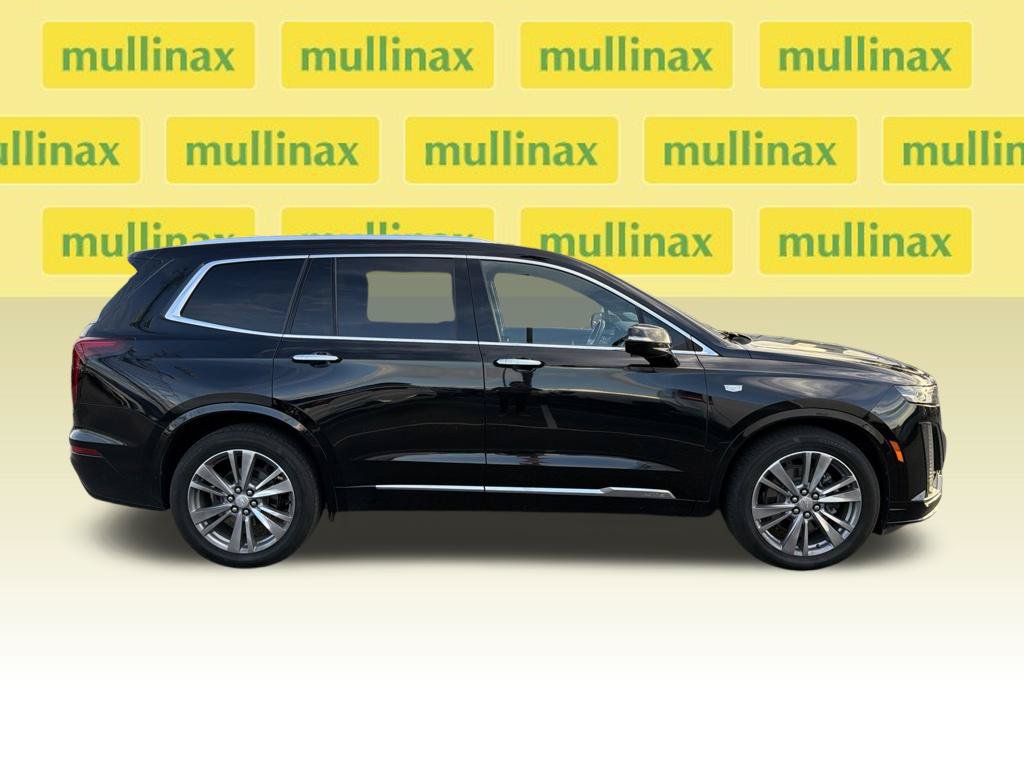 Used 2023 Cadillac XT6 Premium Luxury FWD image 11