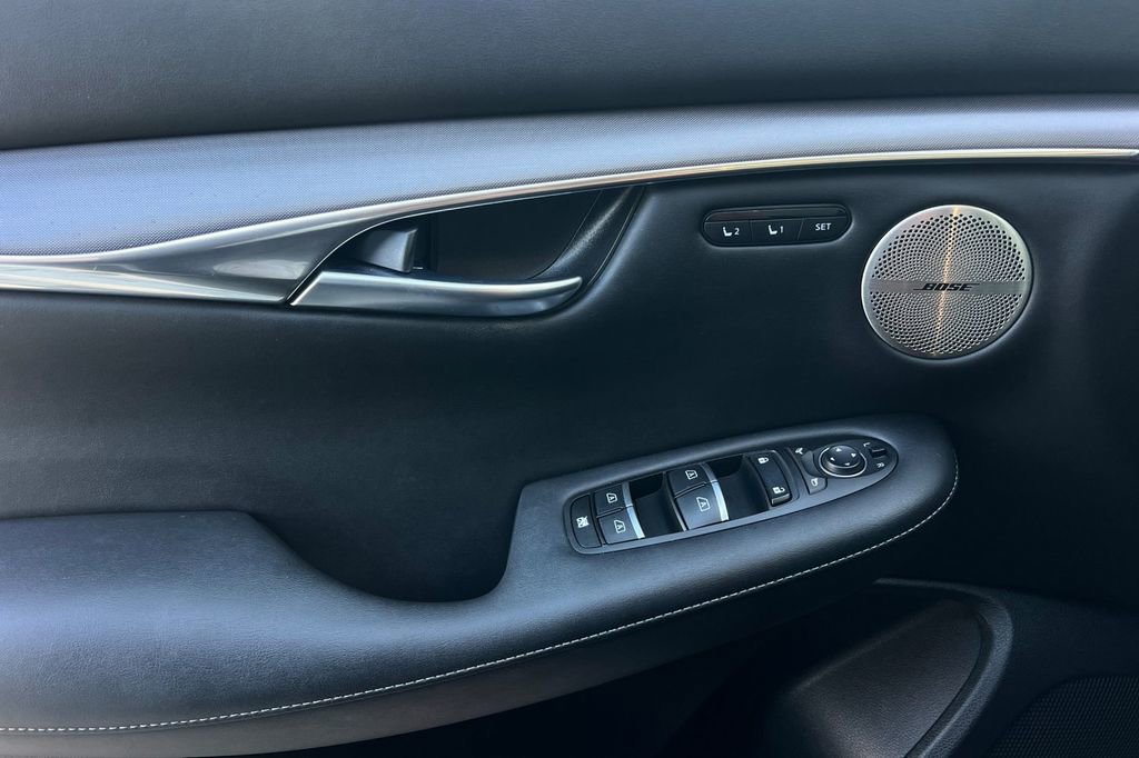 Used 2023 INFINITI QX50 Luxe image 11