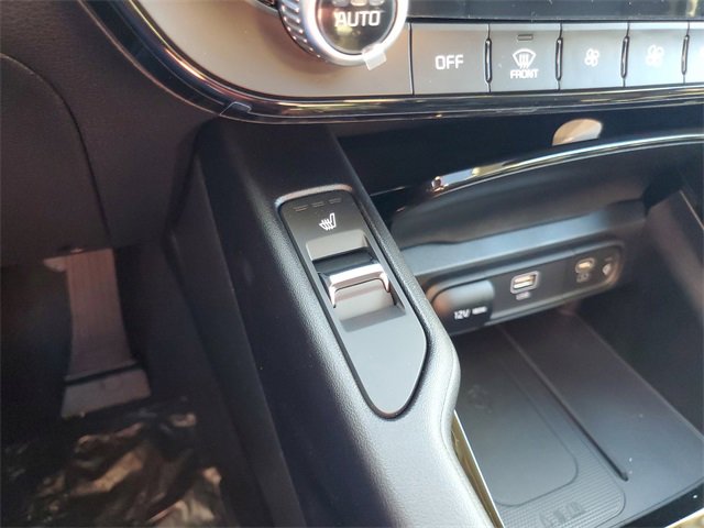 New 2025 Kia Telluride S image 25