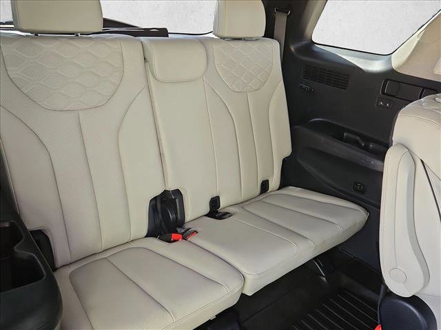 Used 2022 Hyundai Palisade Limited image 22