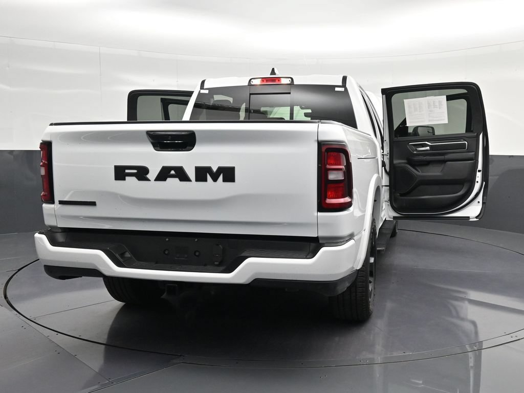 Used 2025 RAM 1500 Big Horn RWD image 34