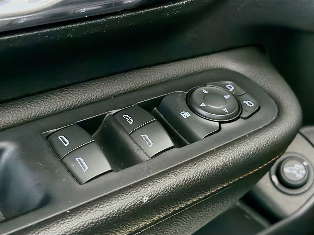 Used 2020 GMC Terrain SLT w/ Preferred Package image 20