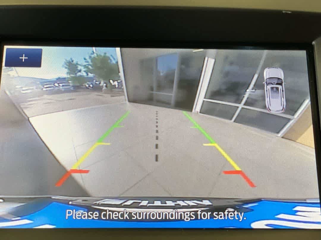 Used 2019 Ford Edge Titanium w/ Class II Trailer Tow Package AWD/4WD image 20