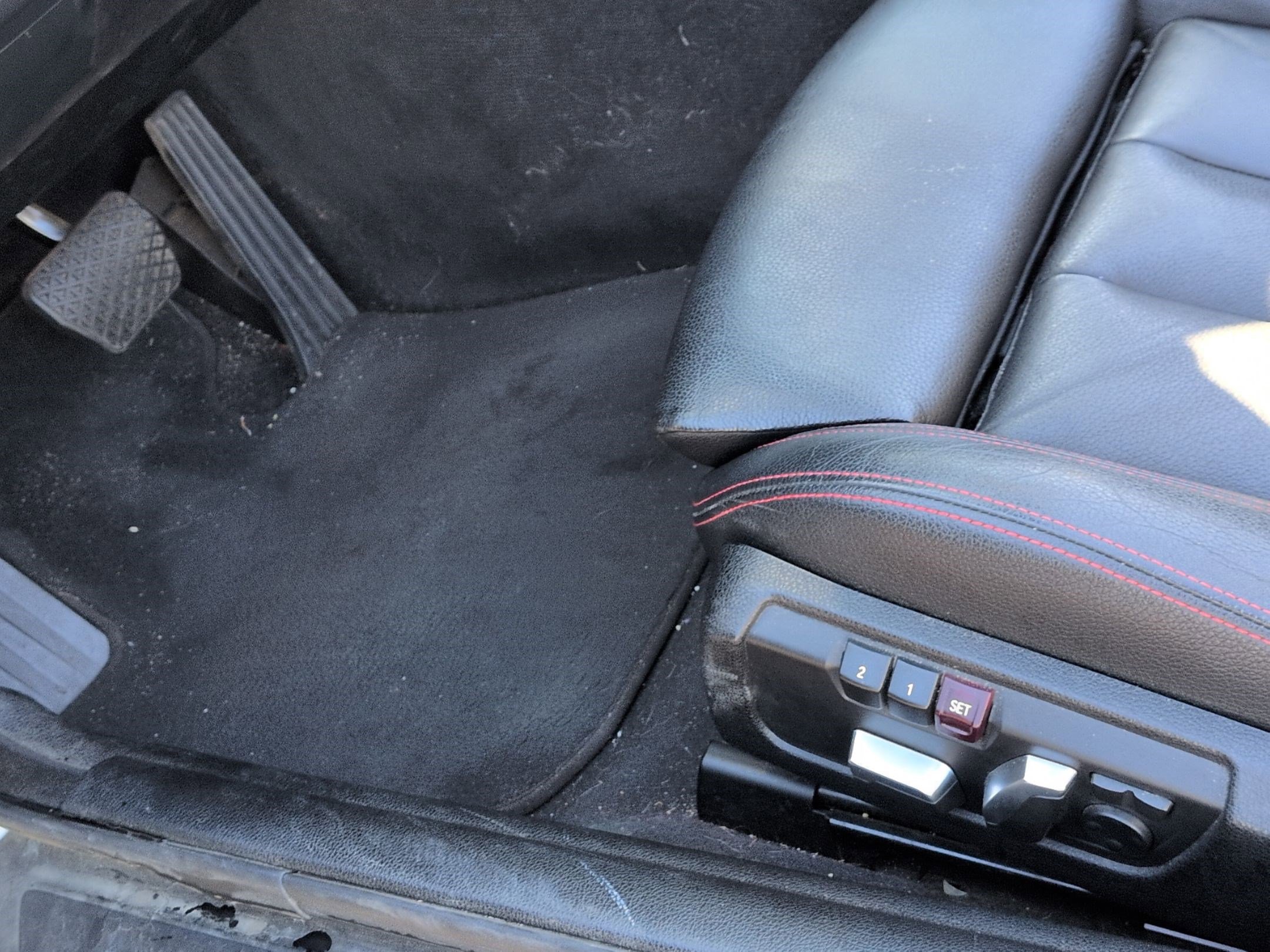 Used 2019 BMW 430i Convertible w/ Convenience Package image 17