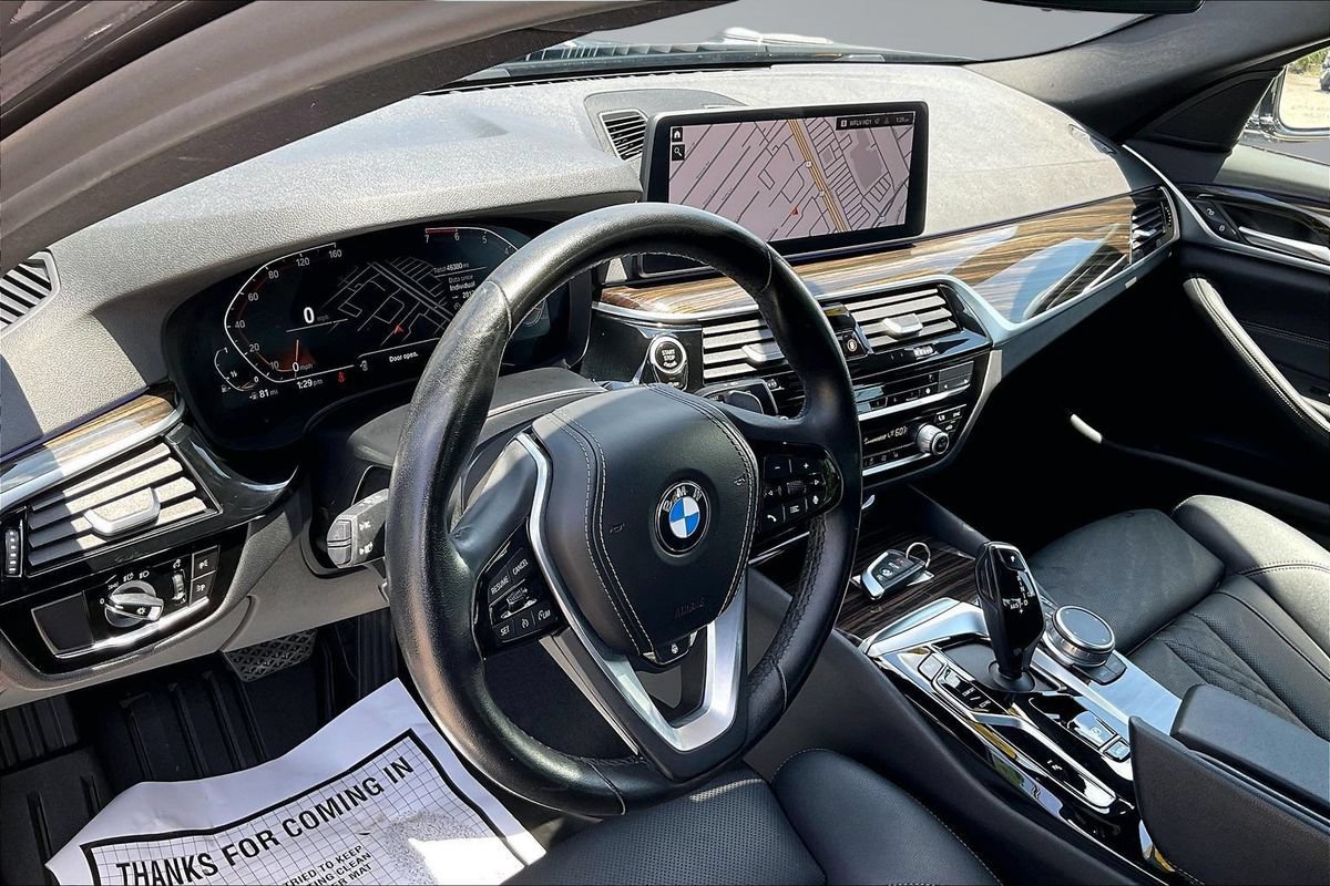 Used 2022 BMW 530i xDrive w/ Convenience Package AWD/4WD image 17