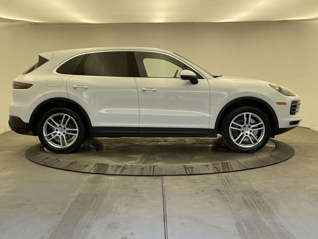 Certified 2023 Porsche Cayenne image 8