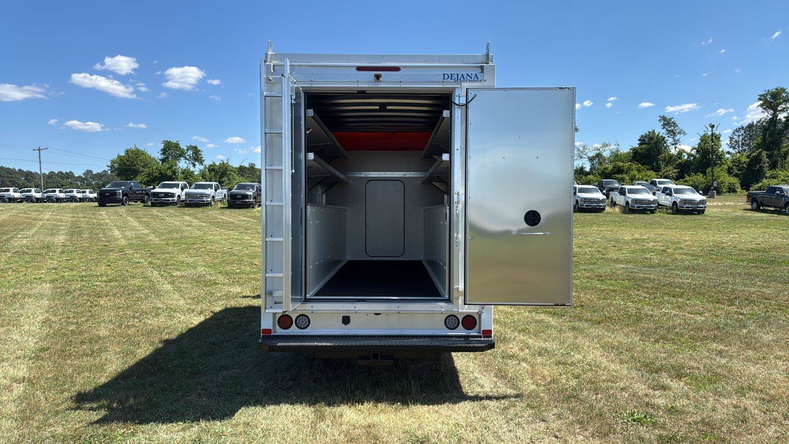 New 2027 Ford E-350 and Econoline 350 Super Duty w/ Power Equipment Group RWD image 10