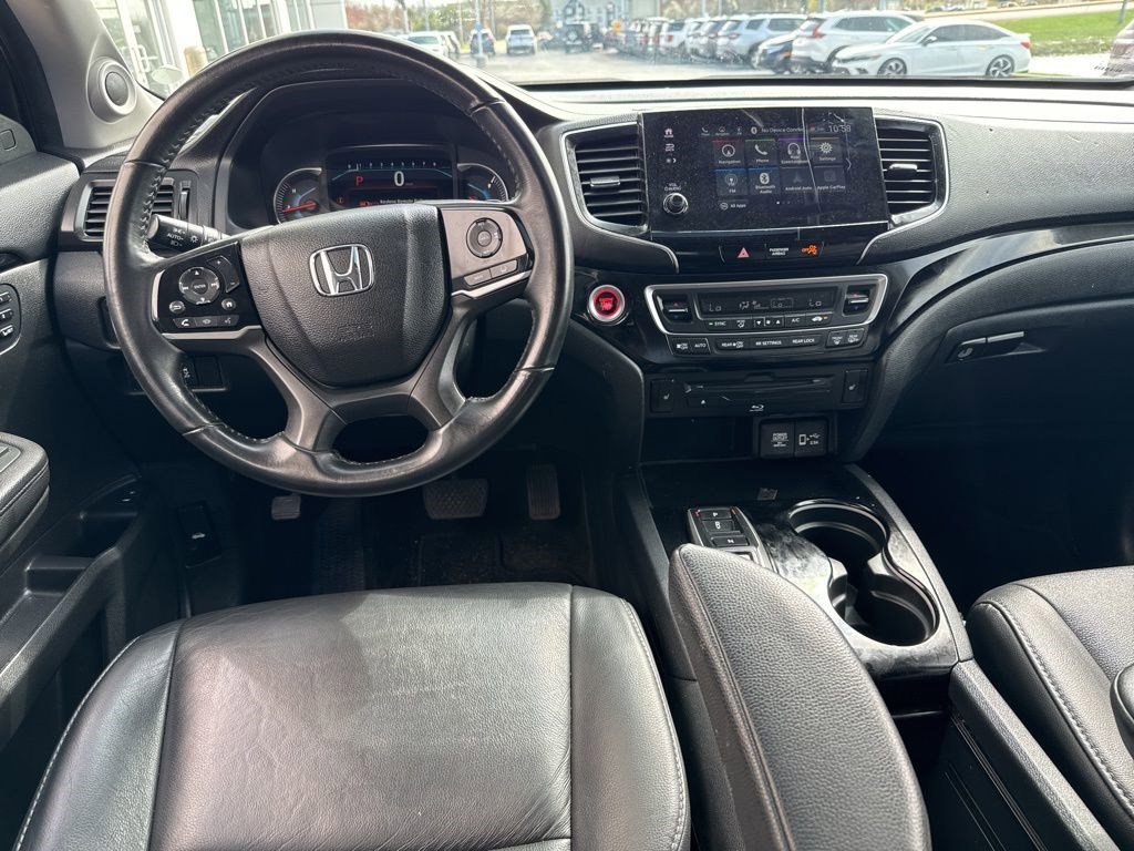 Certified 2022 Honda Pilot Touring image 7