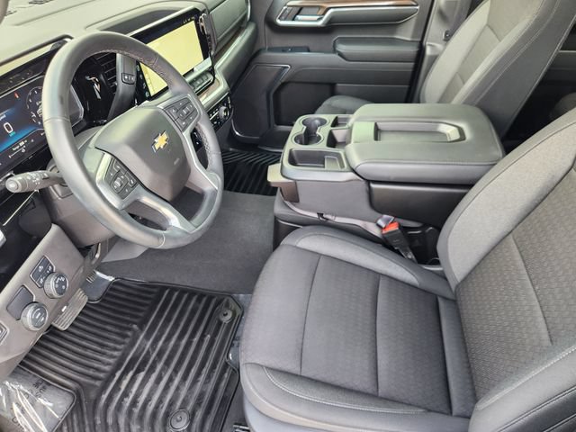 Used 2024 Chevrolet Silverado 1500 LT RWD image 4