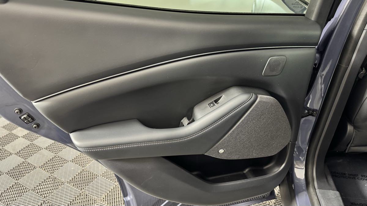 Used 2021 Ford Mustang Mach-E Premium AWD/4WD image 37