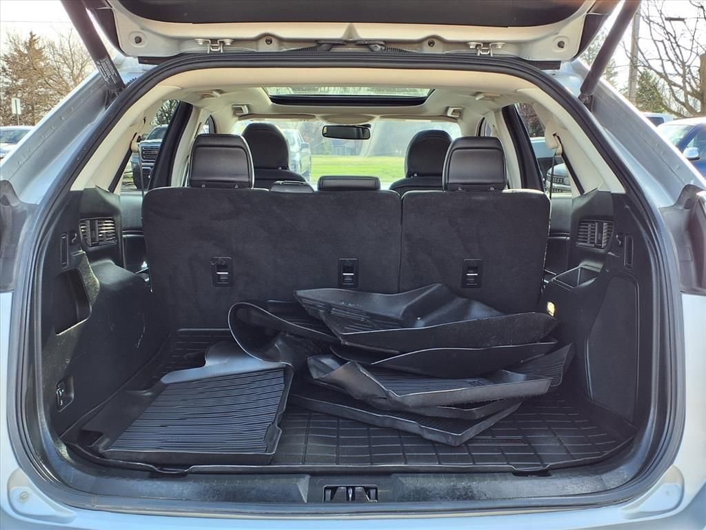 Used 2018 Ford Edge Sport w/ Equipment Group 401A image 11