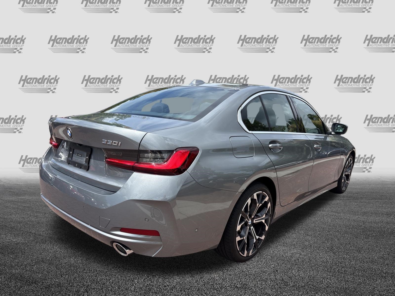 Used 2025 BMW 330i Sedan RWD image 10