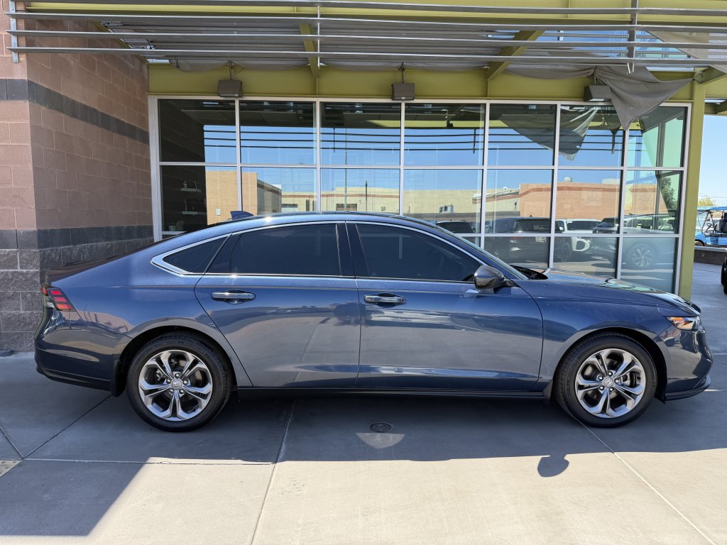 Used 2024 Honda Accord EX image 9