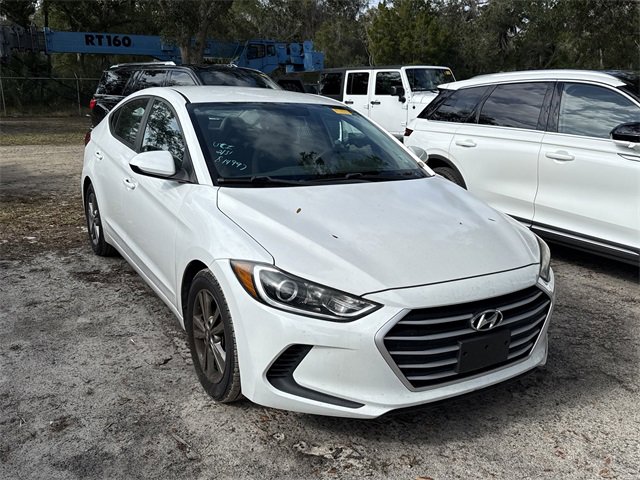Used 2017 Hyundai Elantra SE image 2