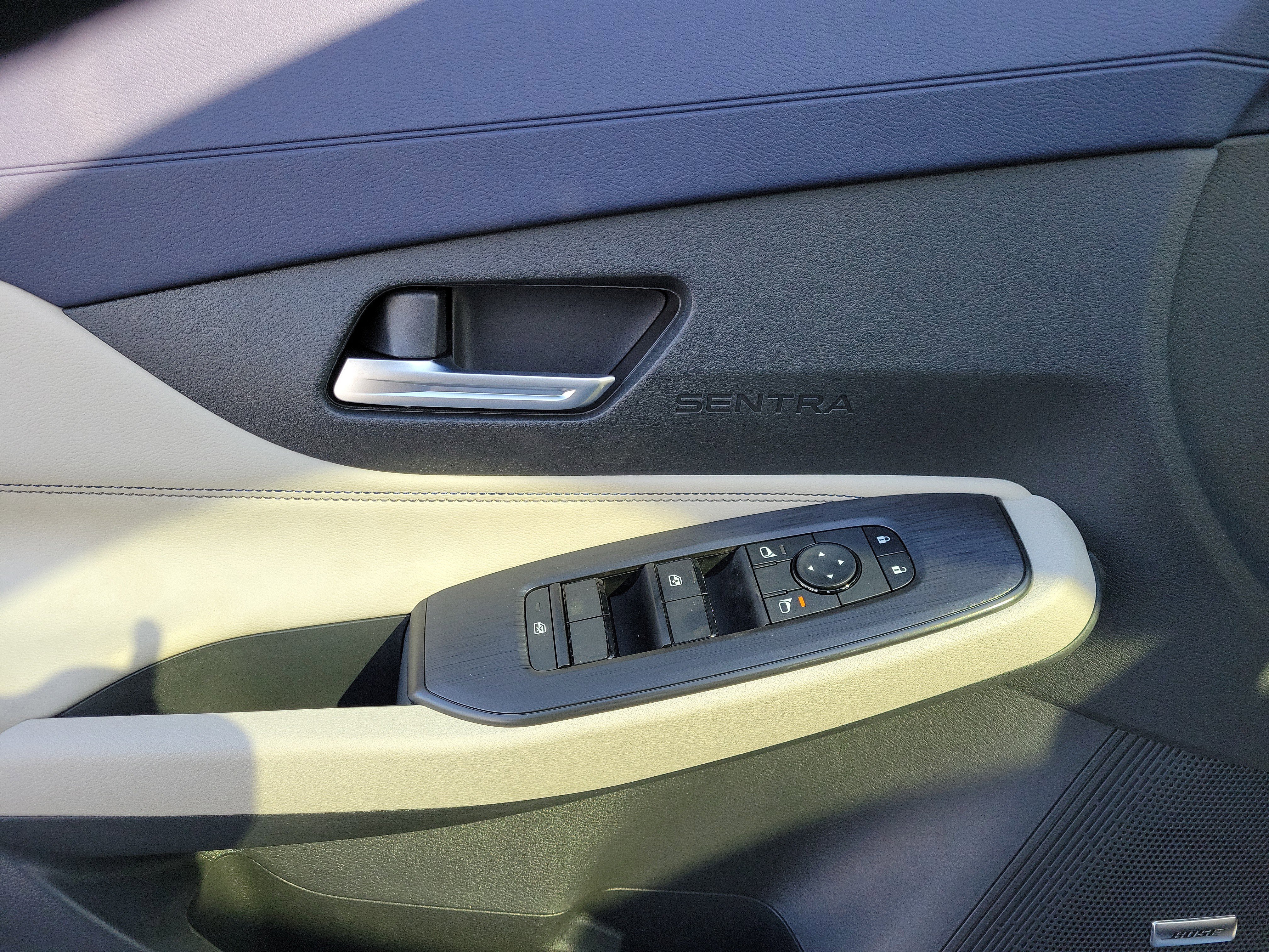 New 2026 Nissan Sentra SL w/ Floor Mat Package FWD image 17