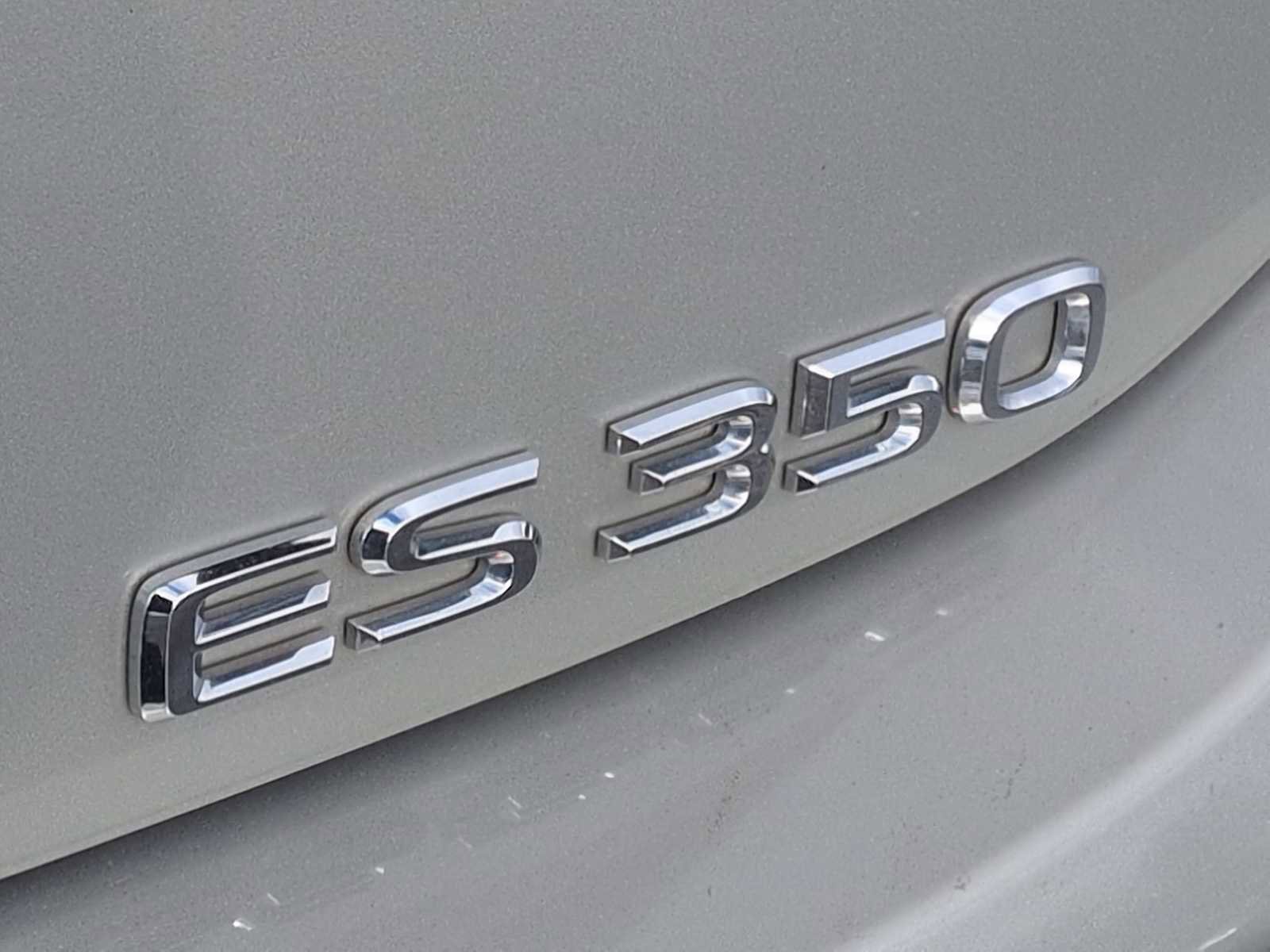 Used 2022 Lexus ES 350 w/ Premium Package image 13