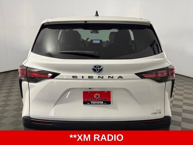 Used 2021 Toyota Sienna LE FWD image 7