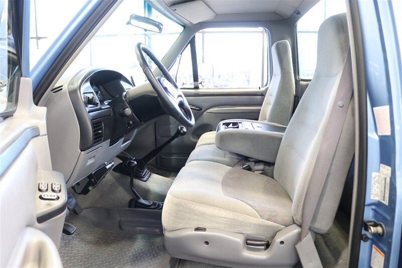 Used 1997 Ford F250 4x4 Regular Cab Heavy Duty image 68
