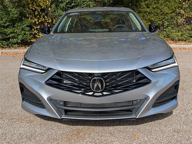 Certified 2025 Acura TLX w/ Technology Package image 9