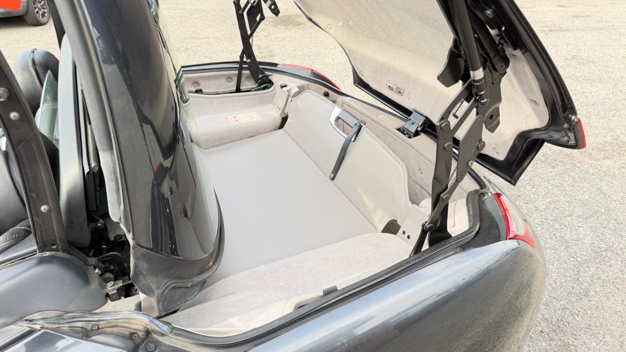 Used 2006 Lexus SC 430 Convertible image 22