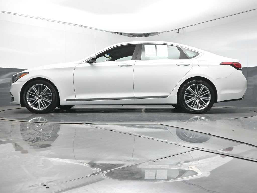 Used 2020 Genesis G80 3.8 RWD image 32