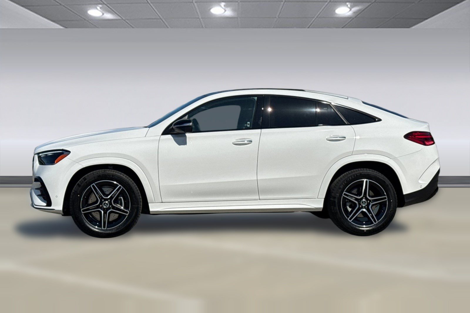 New 2026 Mercedes-Benz GLE 450 4MATIC Coupe image 2
