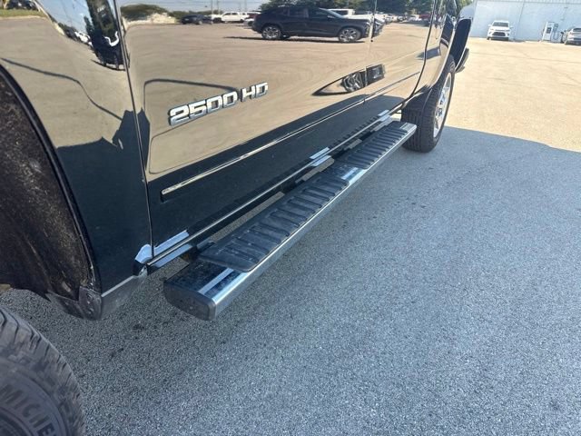 Used 2018 Chevrolet Silverado 2500 LT w/ LT Convenience Package AWD/4WD image 11