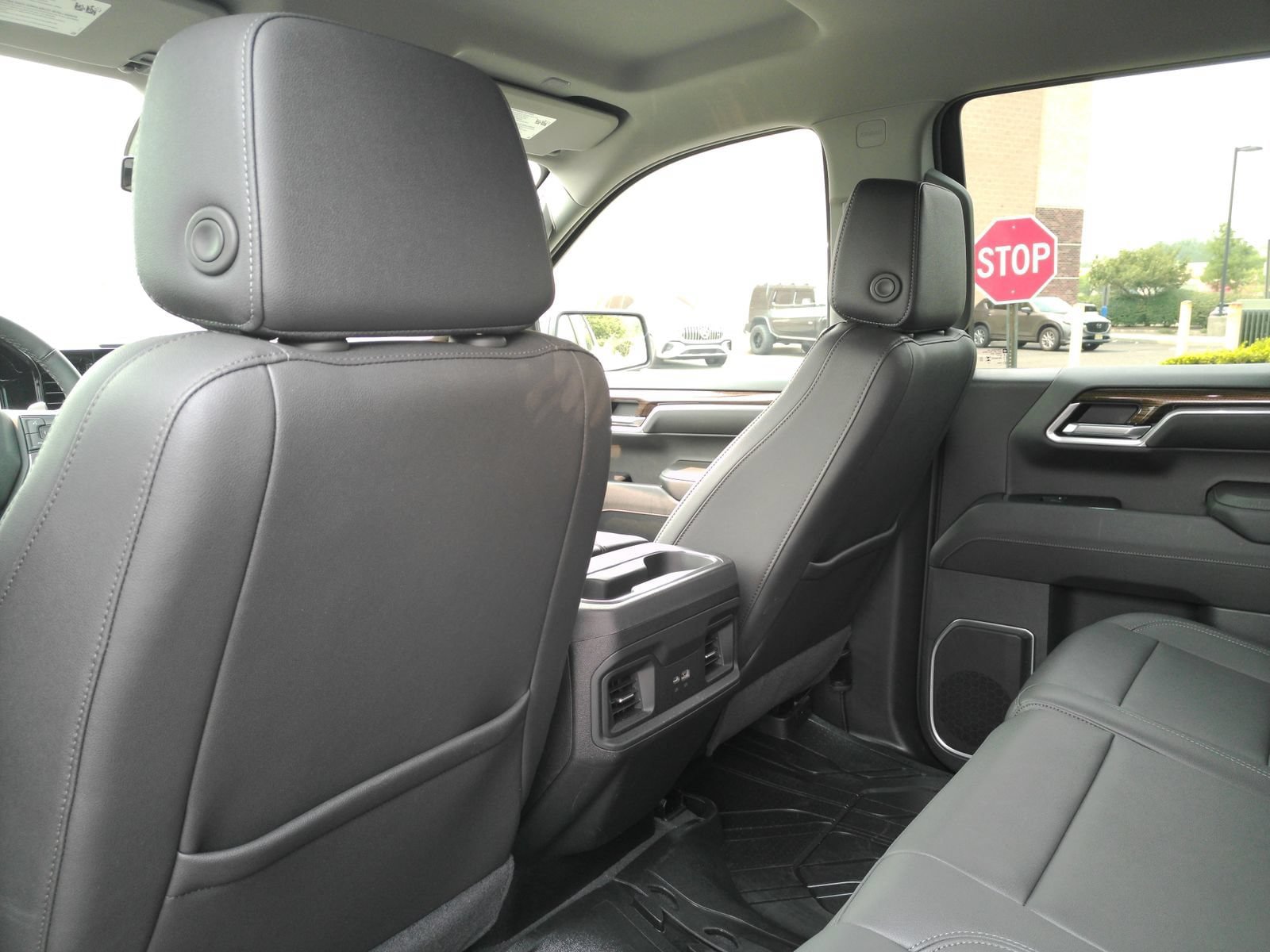 Certified 2024 Chevrolet Silverado 1500 RST w/ Convenience Package II AWD/4WD image 13
