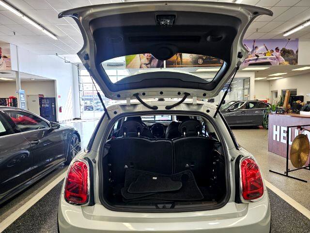 Used 2022 MINI Cooper SE image 32