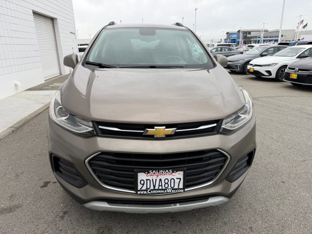 Used 2022 Chevrolet Trax LT w/ Driver Confidence Package image 9