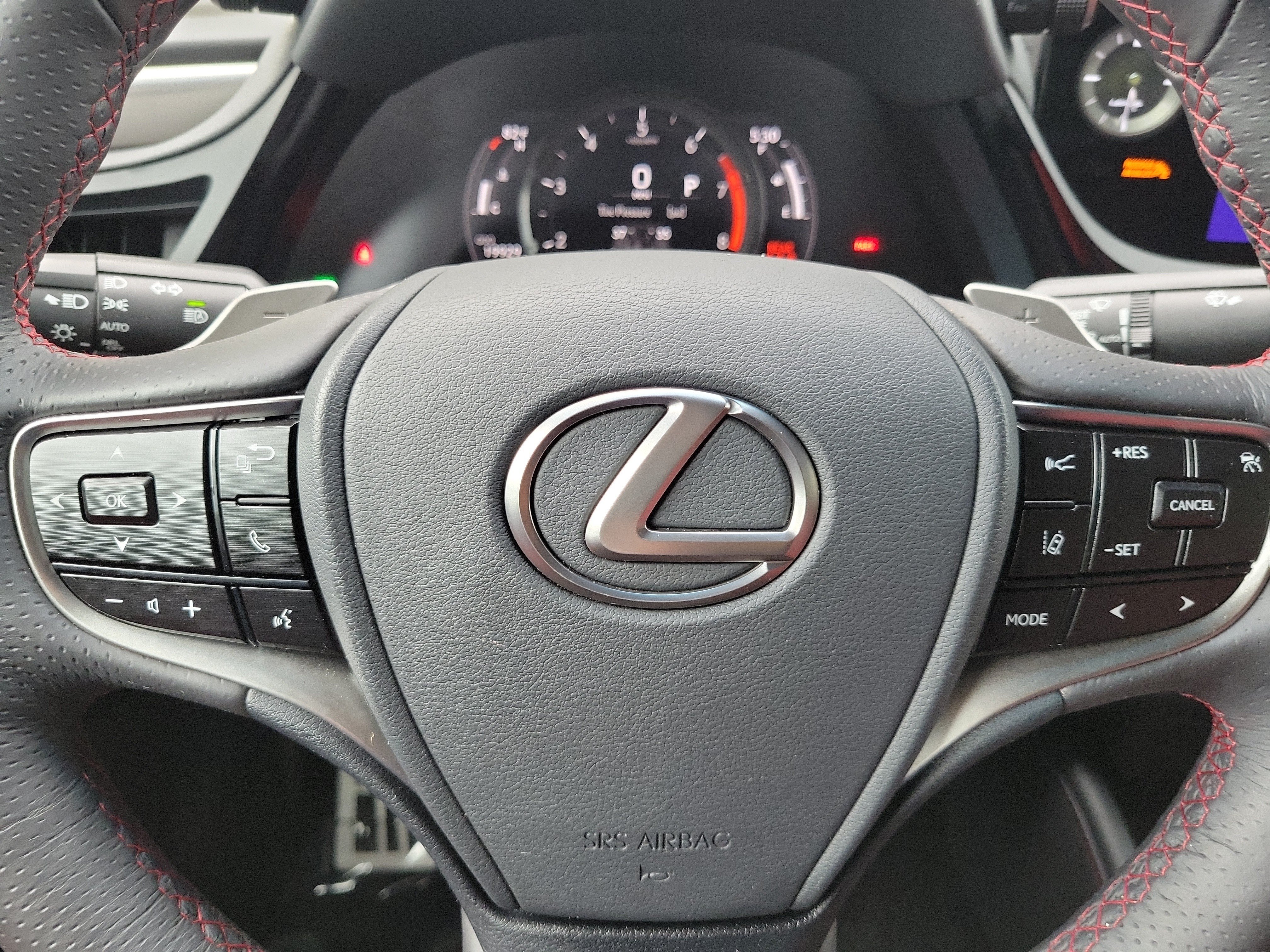 Certified 2024 Lexus ES 350 F Sport w/ Accessory Package (Z2) FWD image 25